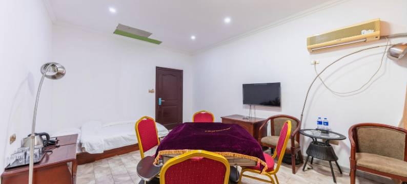 孝感教育宾馆(孝感东站湖北工程学院店)图片