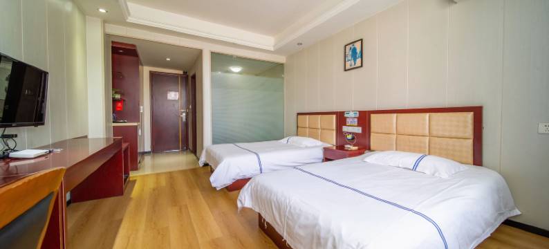 海丽酒店(定海盐仓客运中心店)图片