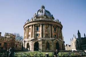 Purchase a Train Ticket to Oxford to Appreciate the Charm of Oxford