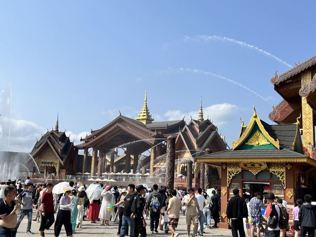 西双版纳傣族园旅行图片 2