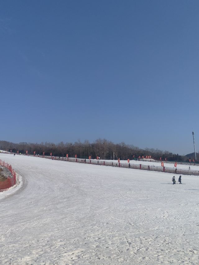 铭湖国际温泉滑雪度假园区旅行图片 1
