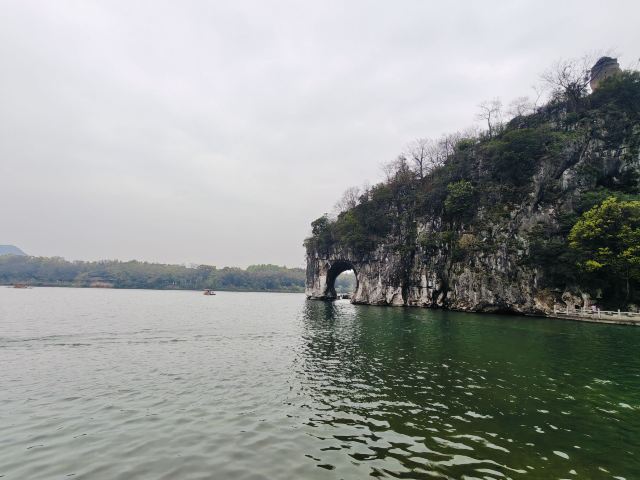 象鼻山景区旅行图片 2