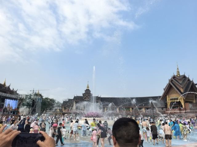 西双版纳傣族园旅行图片 2