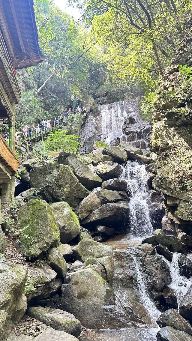 藏龙百瀑旅行图片 1