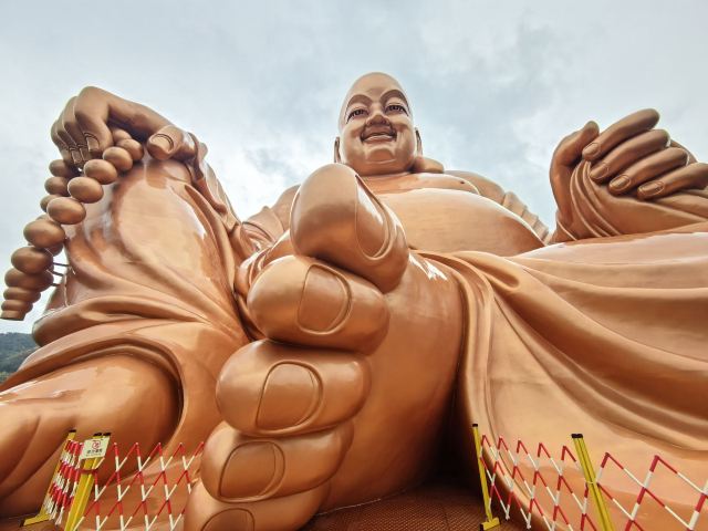 人间弥勒旅行图片 1