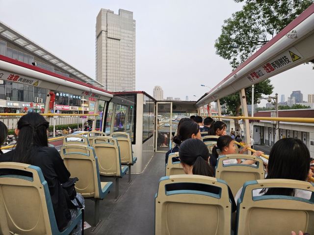 双层敞篷观光巴士天津之眼始发站旅行图片 1