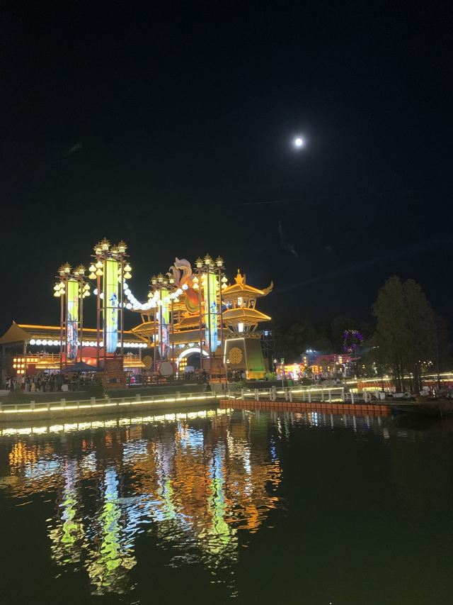 恋江湖船歌岛景区旅行图片 3