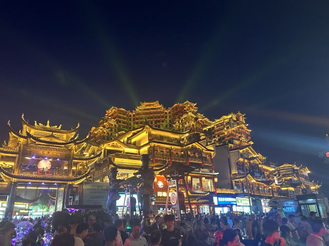 张家界张家界七十二奇楼游玩攻略简介,张家界张家界七十二奇楼门票/地址/图片/开放时间/照片/门票价格【携程攻略】