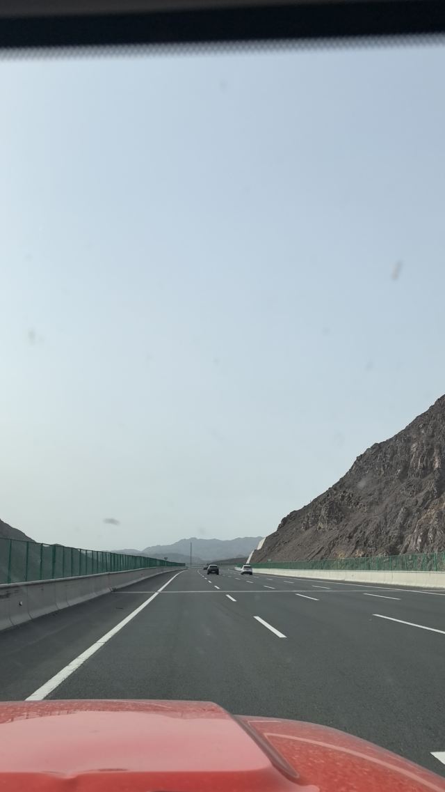 吐鲁番郡王府旅行图片 1