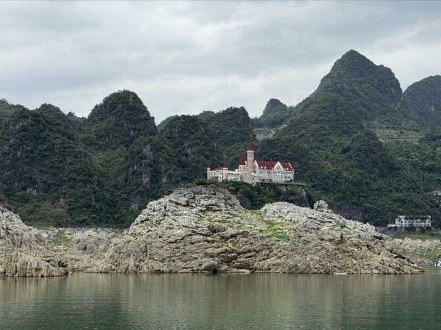 万峰湖红椿船舶旅游乘船区旅行图片 6