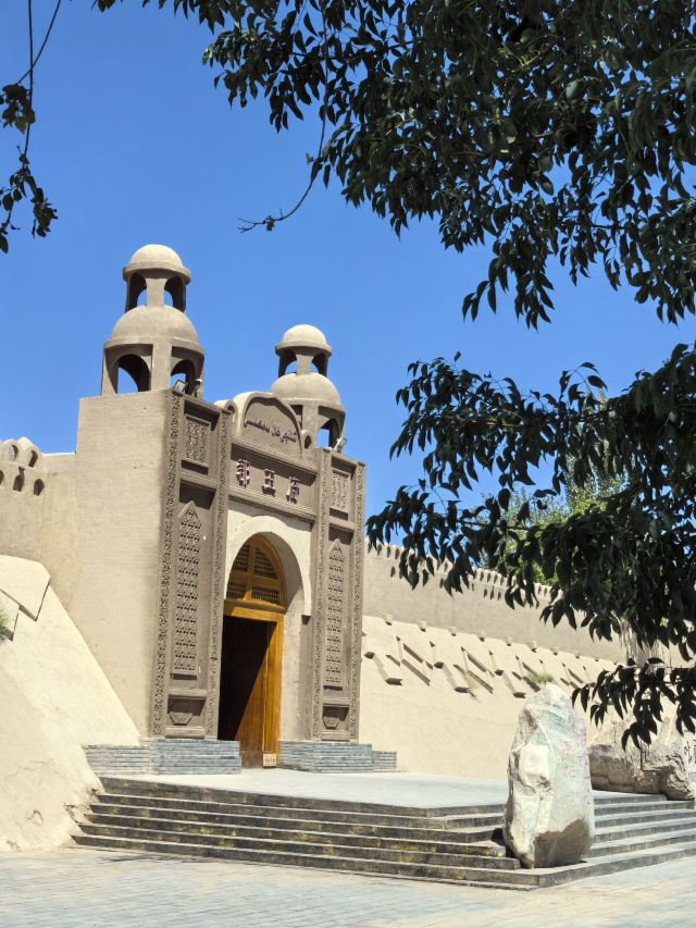 吐鲁番郡王府旅行图片 5