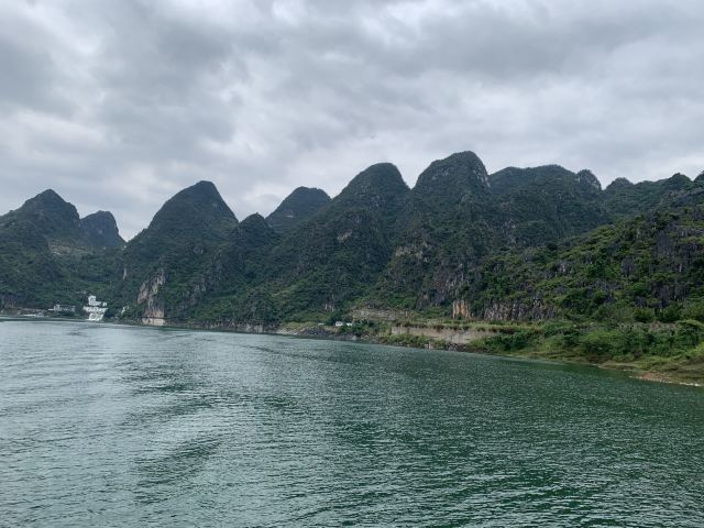 万峰湖红椿船舶旅游乘船区旅行图片 3