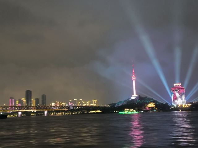 武汉观光游船(中华路1号码头)旅行图片 5
