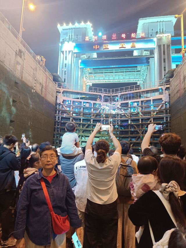 交运长江夜游旅行图片 5