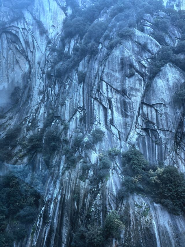 红飘带旅行图片 2