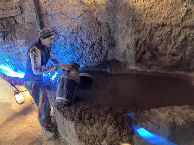 吐鲁番郡王府旅行图片 9