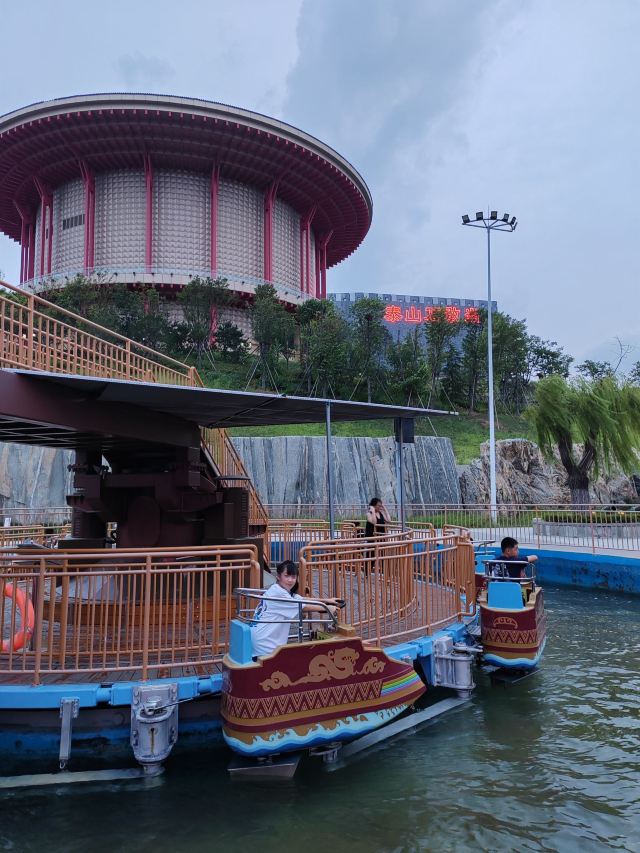 泰山石敢当景区旅行图片 3
