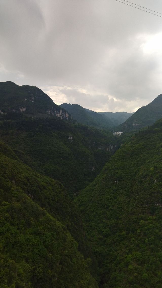 尼珠河大峡谷生态文化旅游区旅行图片 1