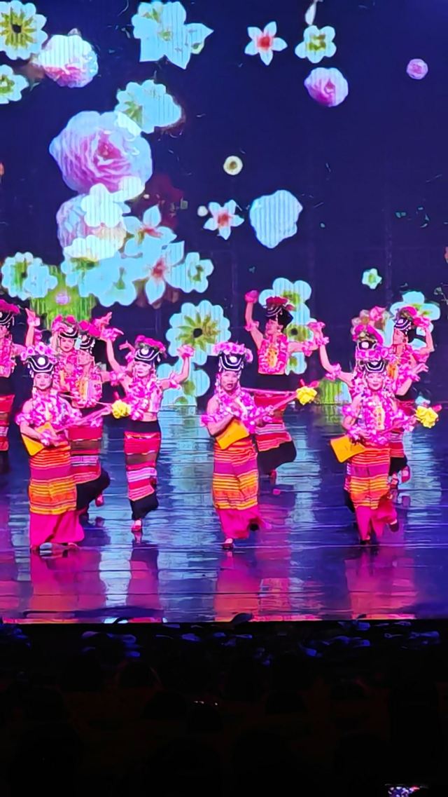 曼听御花园景区旅行图片 1