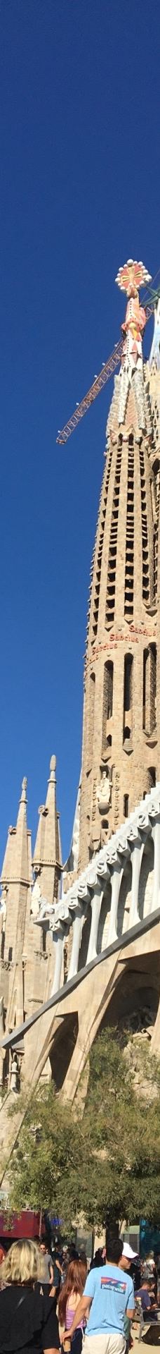 圣家族大教堂-巴塞罗那-YoYo_1U6V9F4A