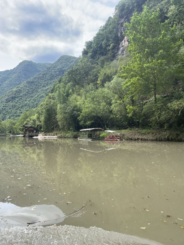 燕翔洞生态旅游景区旅行图片 1