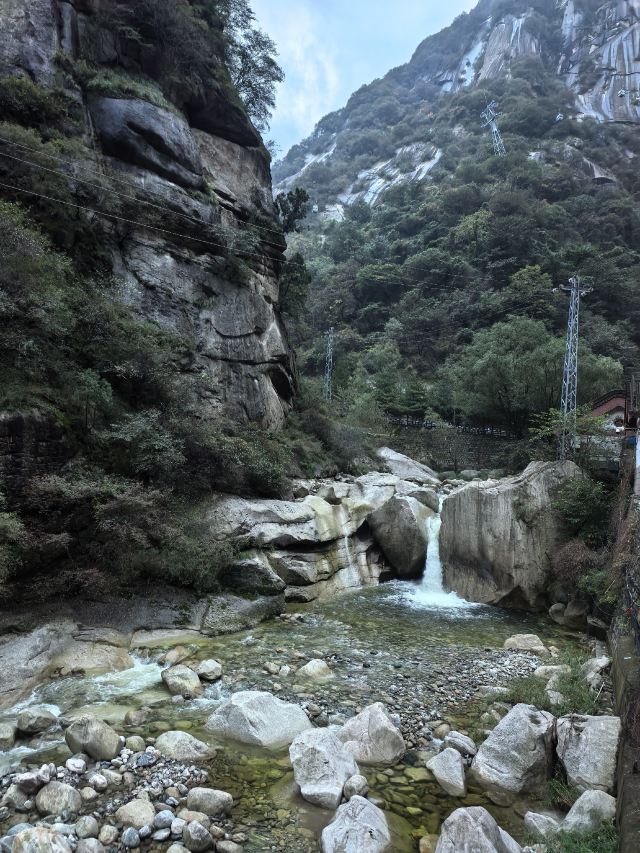 红飘带旅行图片 1