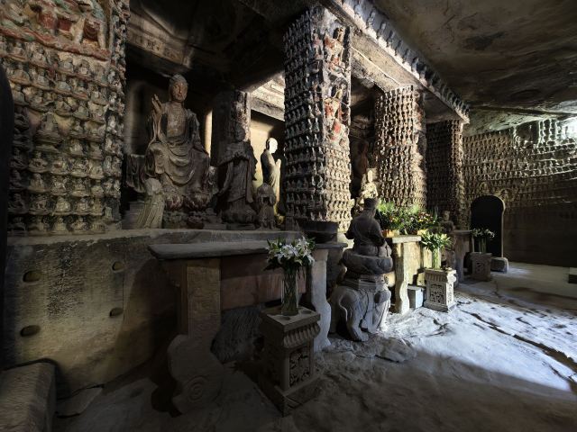 钟山石窟旅行图片 2