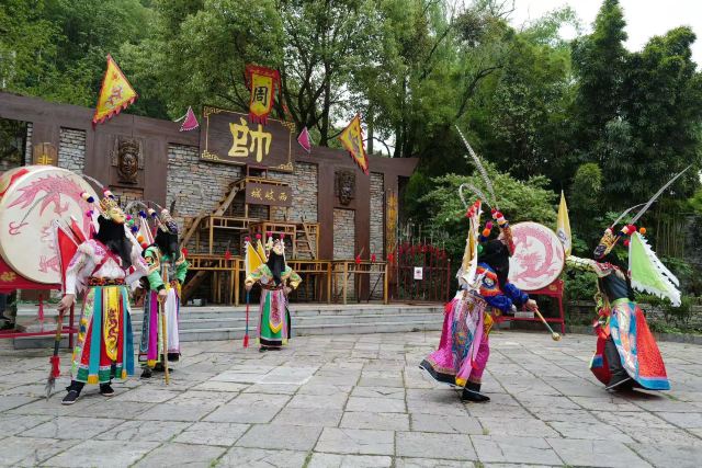 天龙屯堡景区旅行图片 1