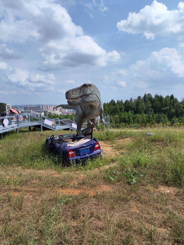 恐龙小镇旅行图片 1