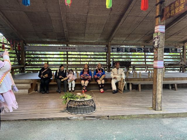 基诺山寨景区旅行图片 2