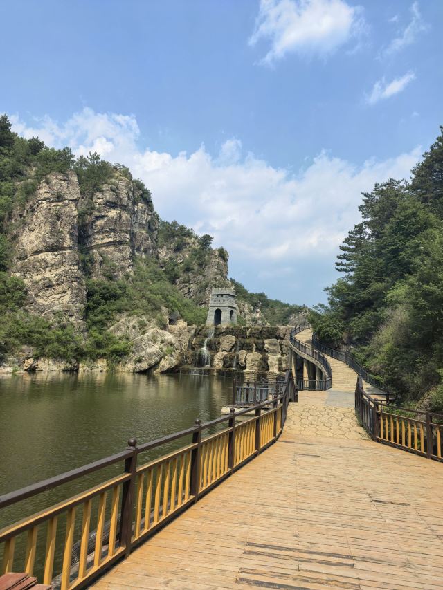龙潭大峡谷自然风景区旅行图片 1