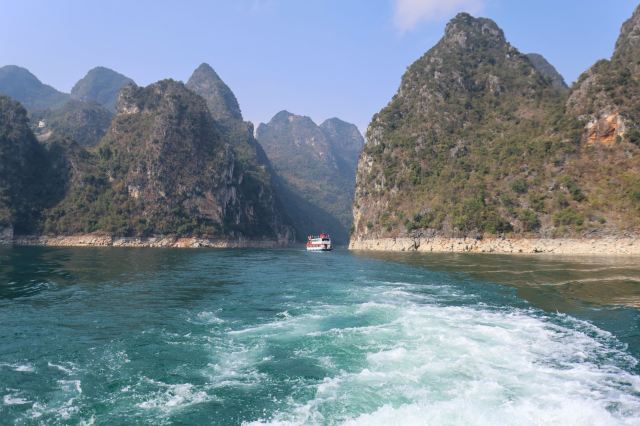 万峰湖红椿船舶旅游乘船区旅行图片 4