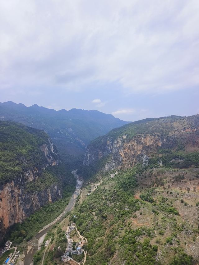 尼珠河大峡谷生态文化旅游区旅行图片 2