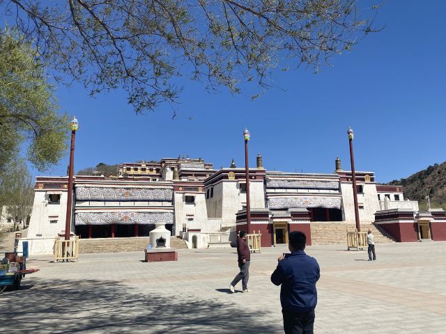 包头五当召游玩攻略简介,包头五当召门票/地址/图片/开放时间/照片/门票价格【携程攻略】