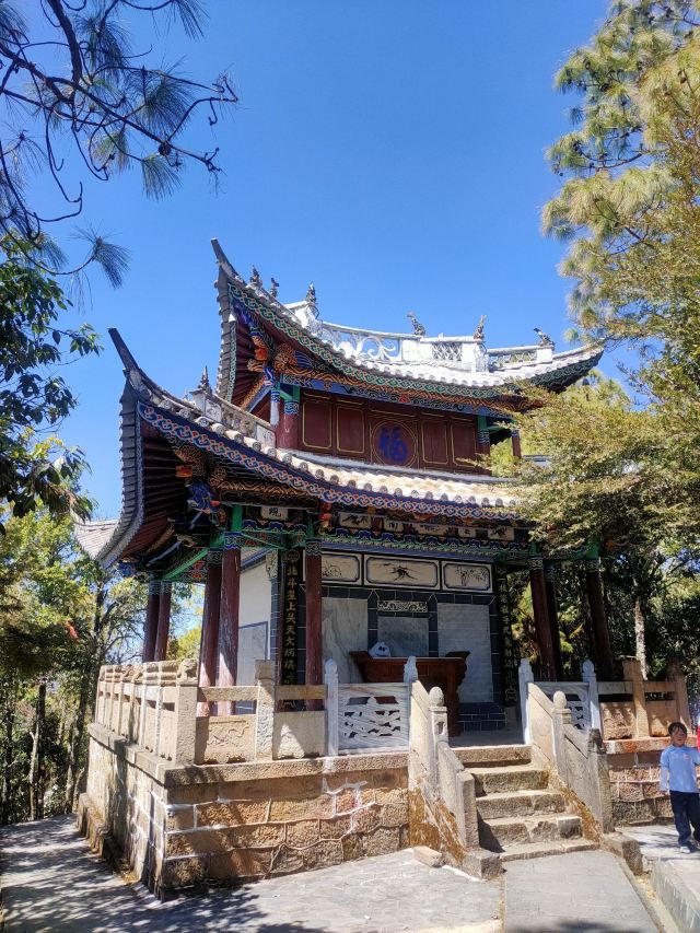 巍山巍宝山游玩攻略简介,巍山巍宝山门票/地址/图片/开放时间/照片/门票价格【携程攻略】