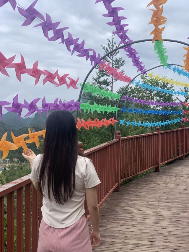 梅花山梦幻激情谷旅行图片 1