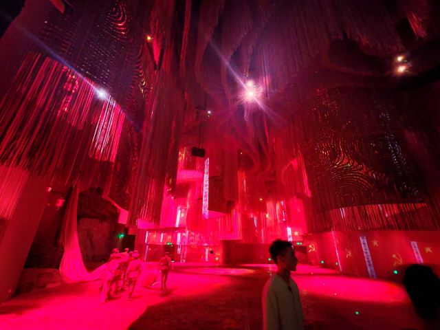红飘带旅行图片 4