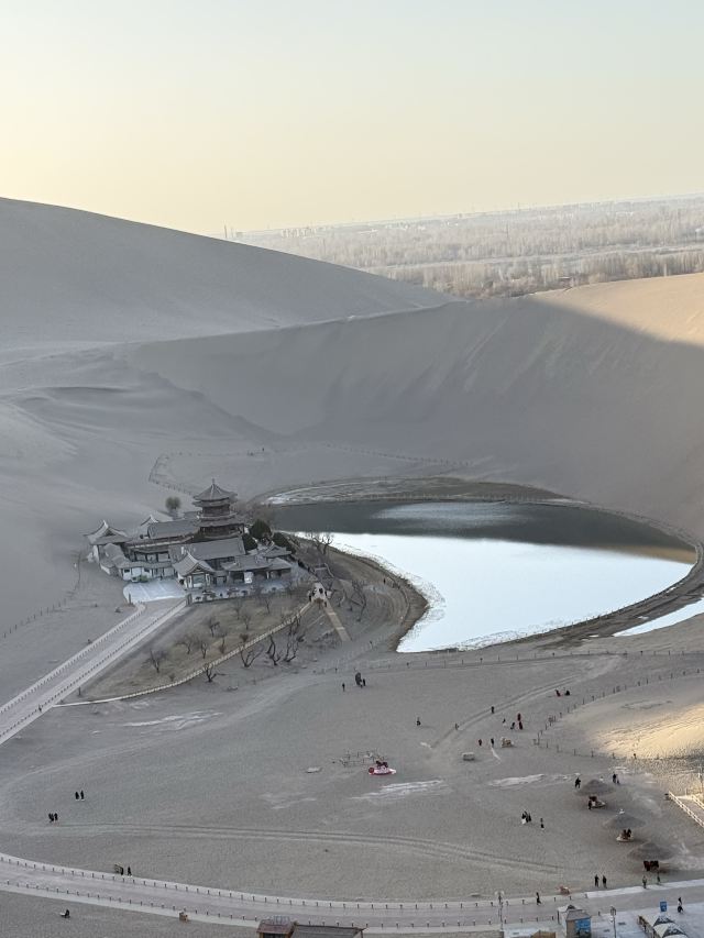 鸣沙山月牙泉旅行图片 3