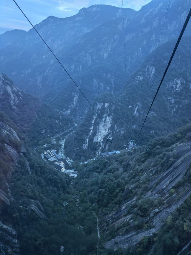 红飘带旅行图片 3