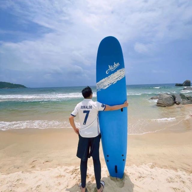 万宁Aloha冲浪(日月湾店)游玩攻略简介,万宁Aloha冲浪(日月湾店)门票/地址/图片/开放时间/照片/门票价格【携程攻略】