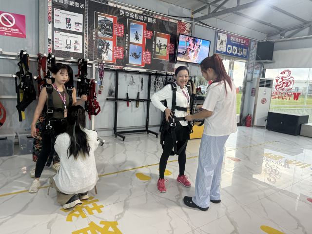 塔赫跳伞三亚基地旅行图片 6