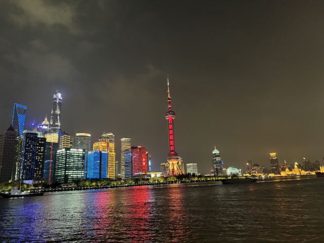 申城之光黄浦江游船旅行图片 6