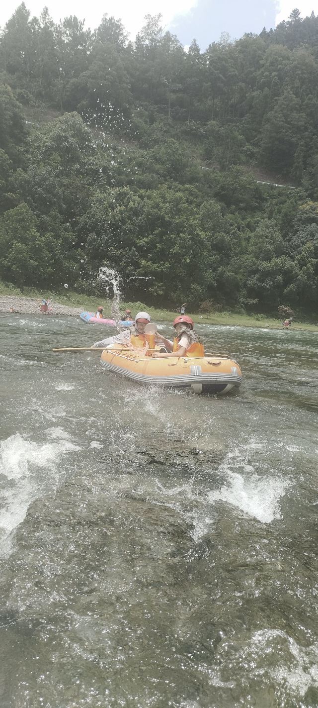 南江大峡谷景区旅行图片 1
