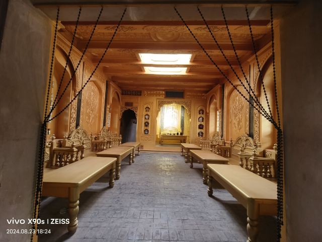 吐鲁番郡王府旅行图片 2