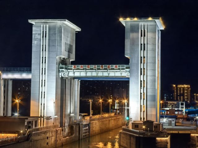 交运长江夜游旅行图片 1