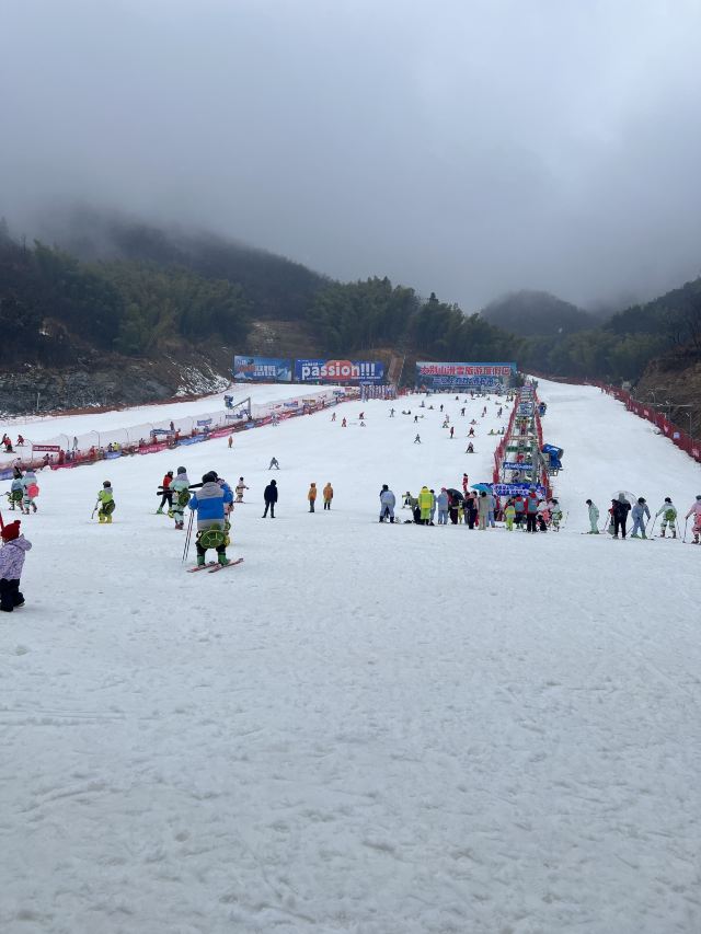 大别山滑雪旅游度假区旅行图片 2