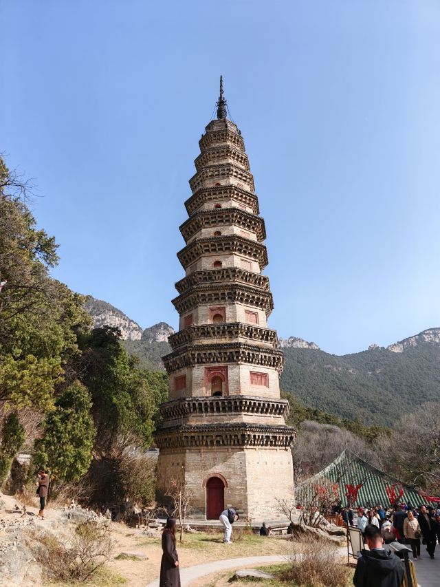 灵岩寺景区旅行图片 1