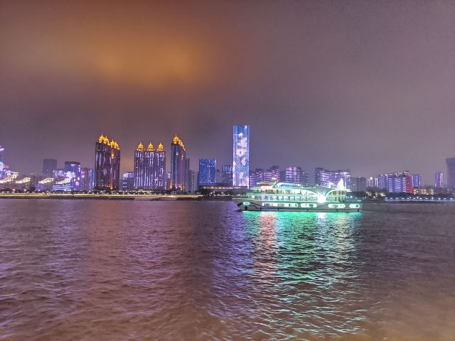 武汉观光游船(中华路1号码头)旅行图片 4