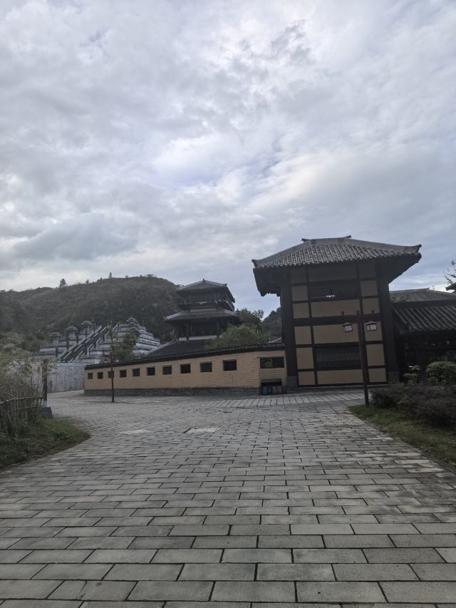 都匀秦汉影视城旅行图片 3