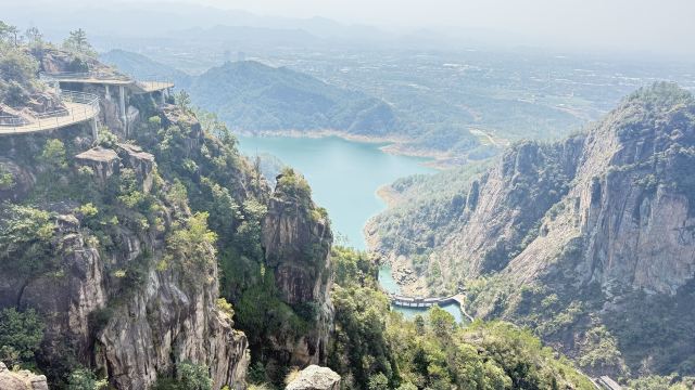 天台县天台山大瀑布游玩攻略简介,天台县天台山大瀑布门票/地址/图片/开放时间/照片/门票价格【携程攻略】
